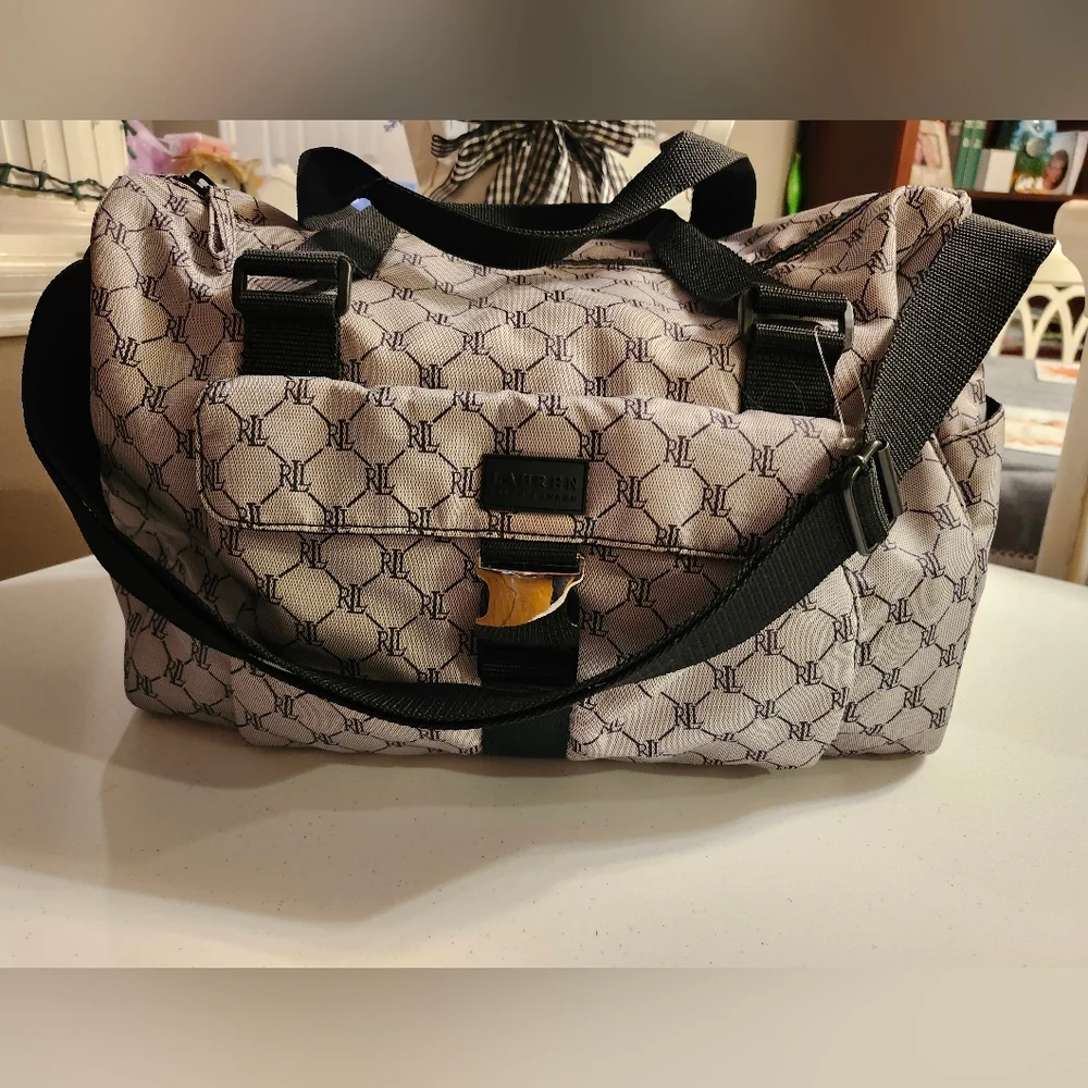 Lauren Ralph Lauren Weekender, NW PLASTIC TAG Gray/Blk, Double Handle + Strap - Picture 2 of 15